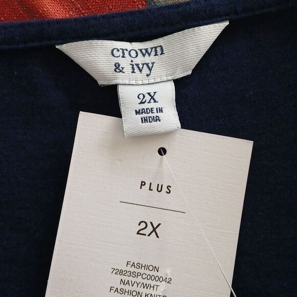 Crown & Ivy navy blue and white embroidered sleeve casual blouse Sz 2X NWT - Picture 7 of 7